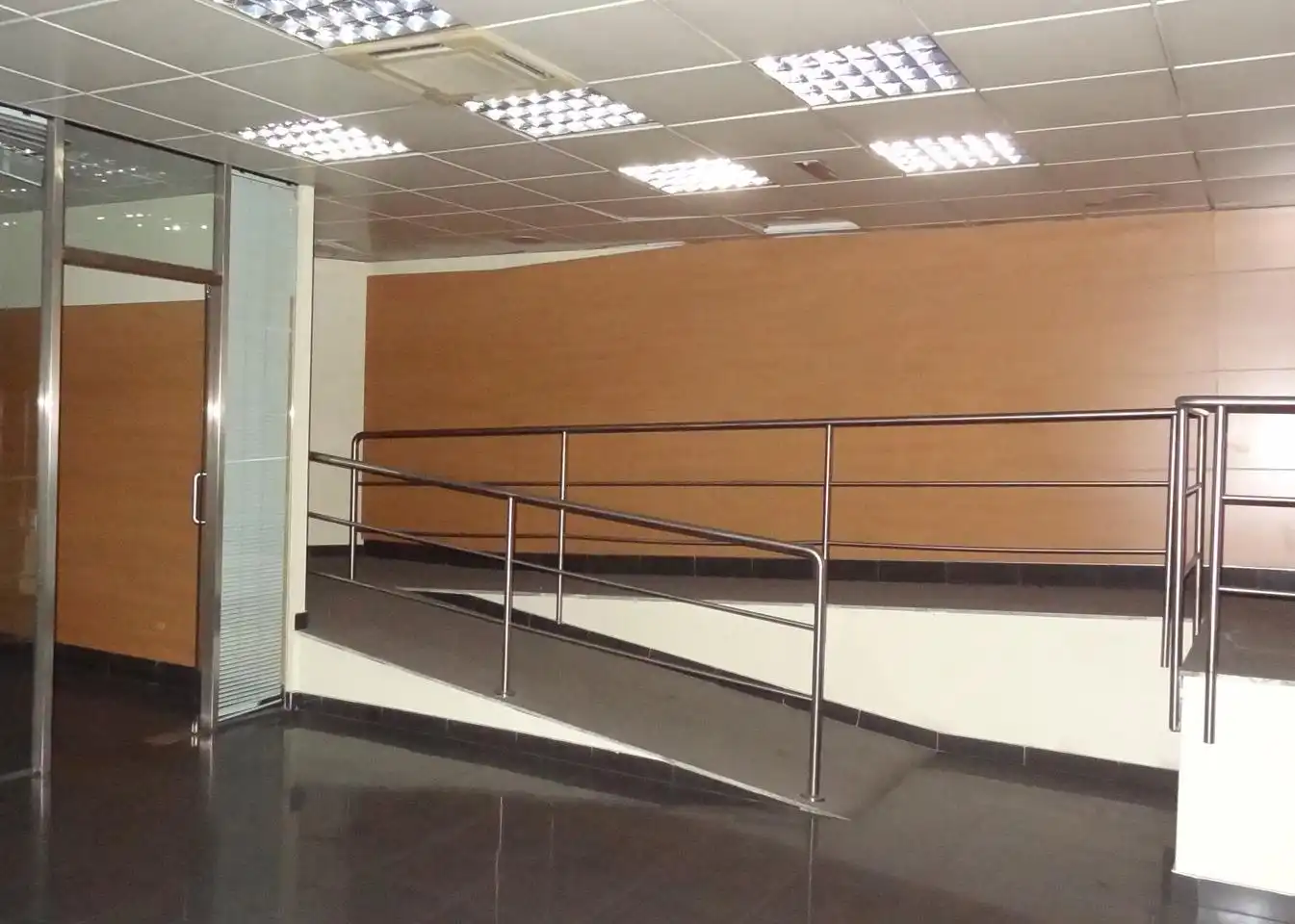 Local comercial en venta en De Fuenlabrada, imagen 8
