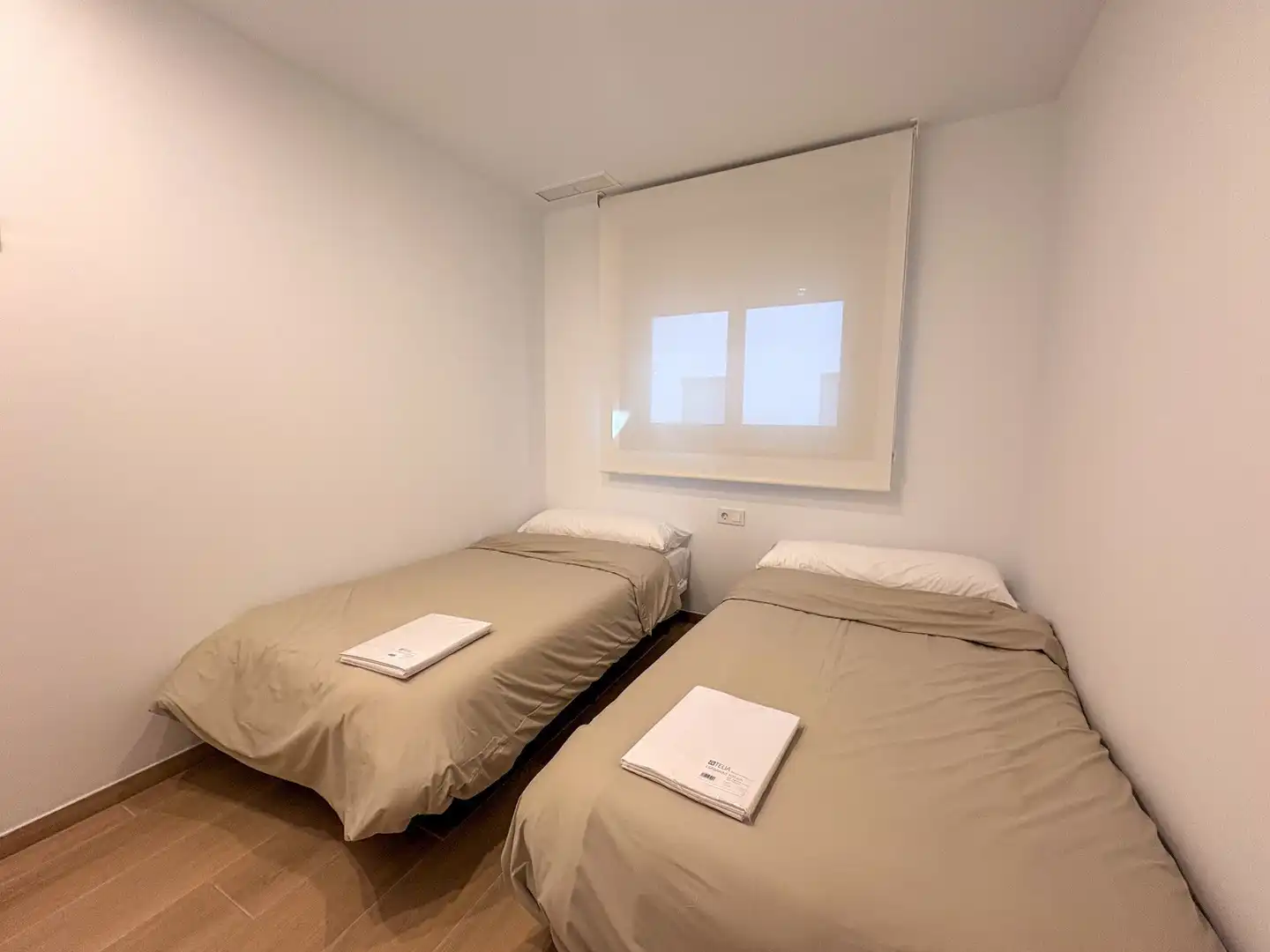 Habitación de Piso de alquiler en Torrevieja con Aire acondicionado, Calefacción y Terraza