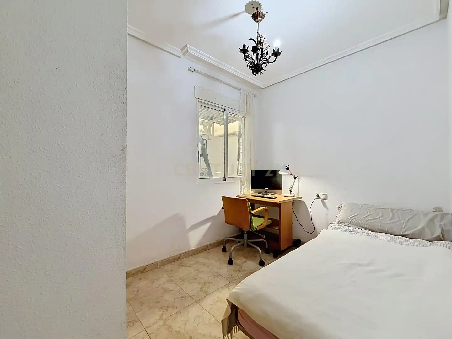Habitación de Planta baja en venta en Torrevieja