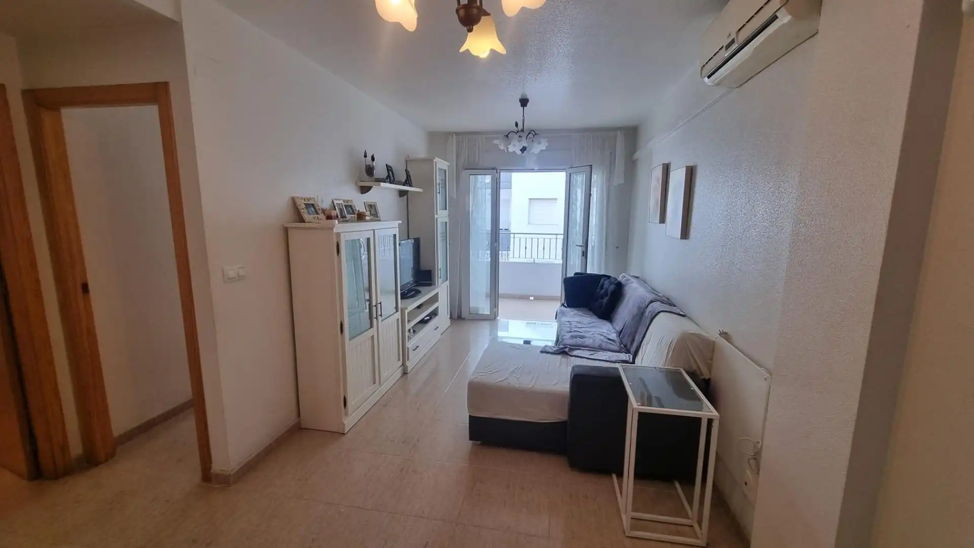 Apartament amb terrassa en venda a Calle Calle San Emigdio, imagen 3