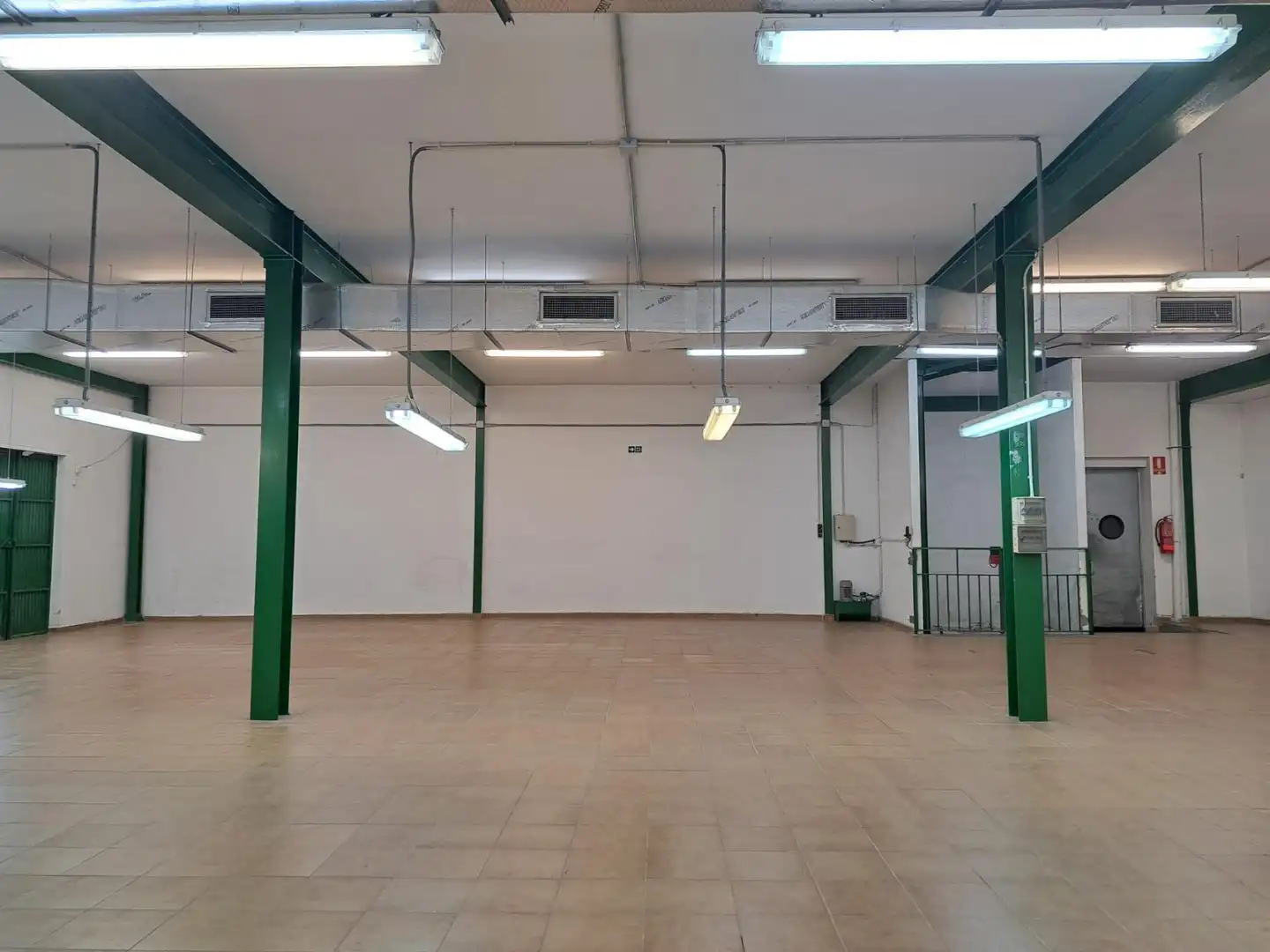 Industriegebäude zum Verkauf in Calle TEXTIL DEL 9, imagen 6