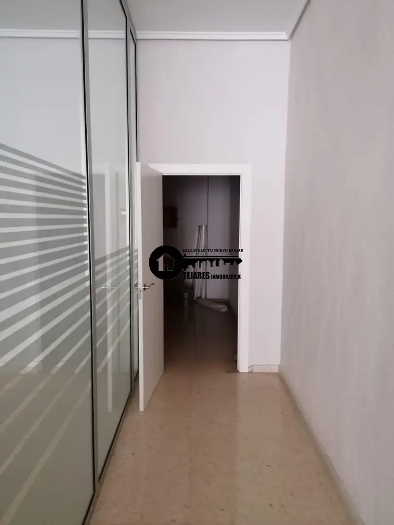 Local comercial en venda a Centro, imagen 4