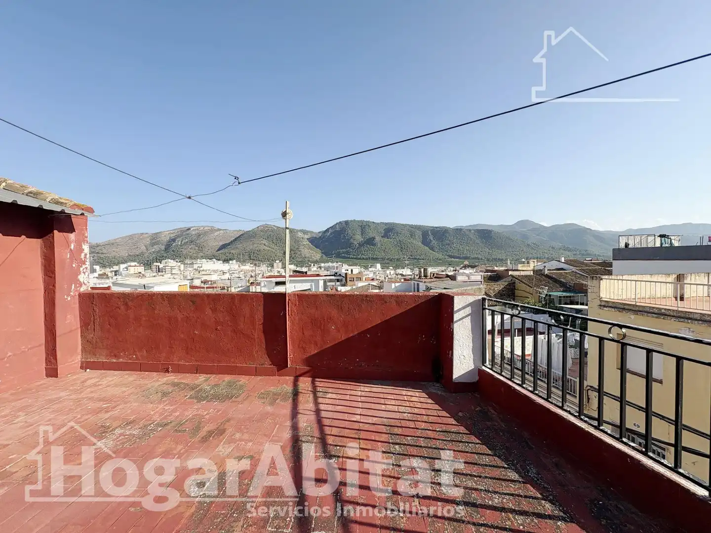 Vista exterior de Casa o chalet en venta en Tavernes de la Valldigna con Terraza, Trastero y Amueblado