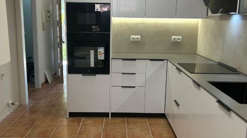 Foto 3 de Casa adosada en venta en Avinguda Sis Camins, 59b, La Collada - Sis Camins, Vilanova i la Geltrú