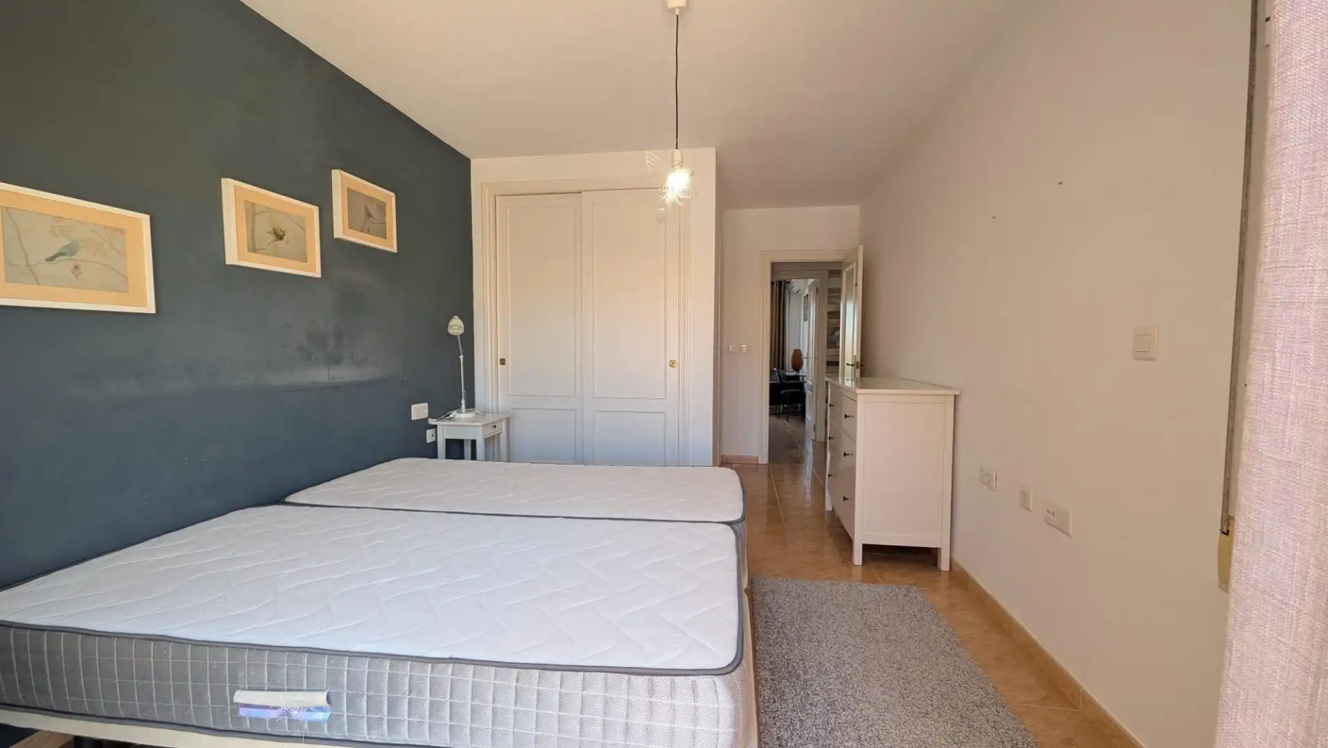 Habitación de Casa o chalet en venta en L'Alfàs del Pi con Aire acondicionado, Terraza y Piscina comunitaria