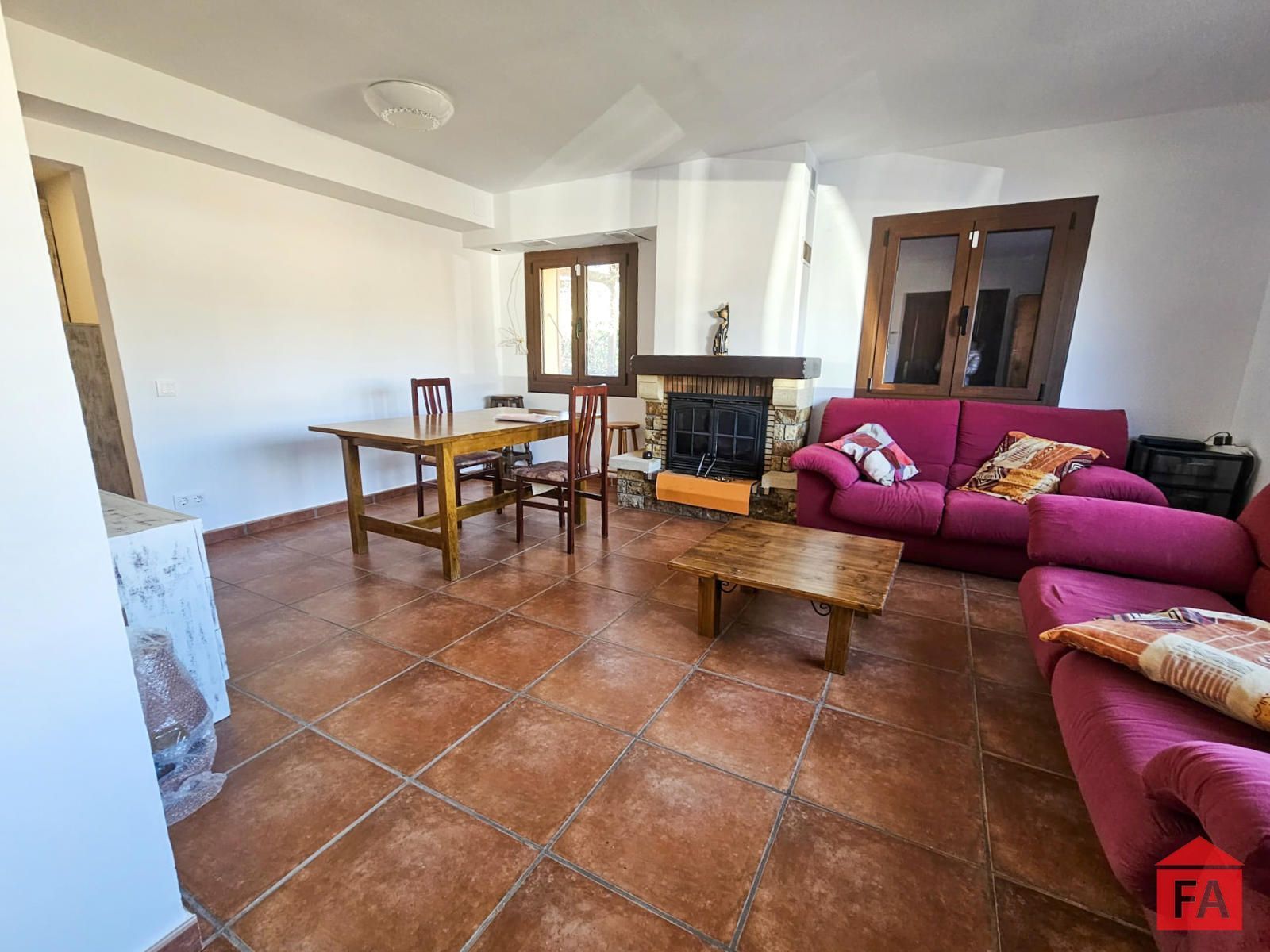 Living room of House or chalet for sale in El Montmell  with Heating and Storage room