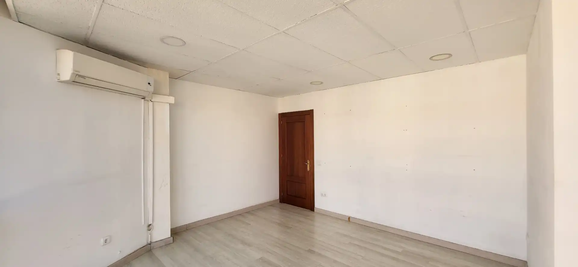 Office for rent in Alameda de Colón, Ensanche Centro - Puerto