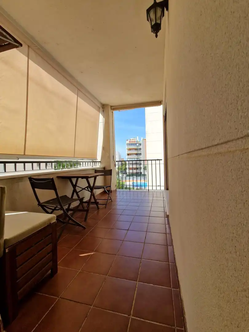 Flat with terrace for sale in Casines