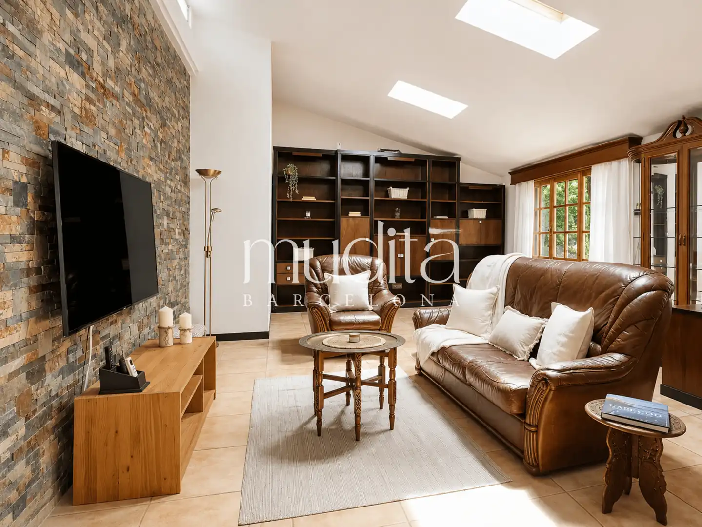 Sala de estar de Casa o chalet en venta en Sant Celoni con Calefacción, Jardín privado y Terraza