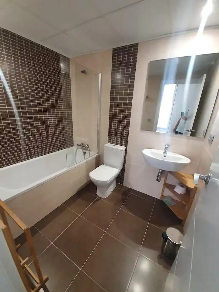 Badezimmer von Wohnung zur Miete in Retiro