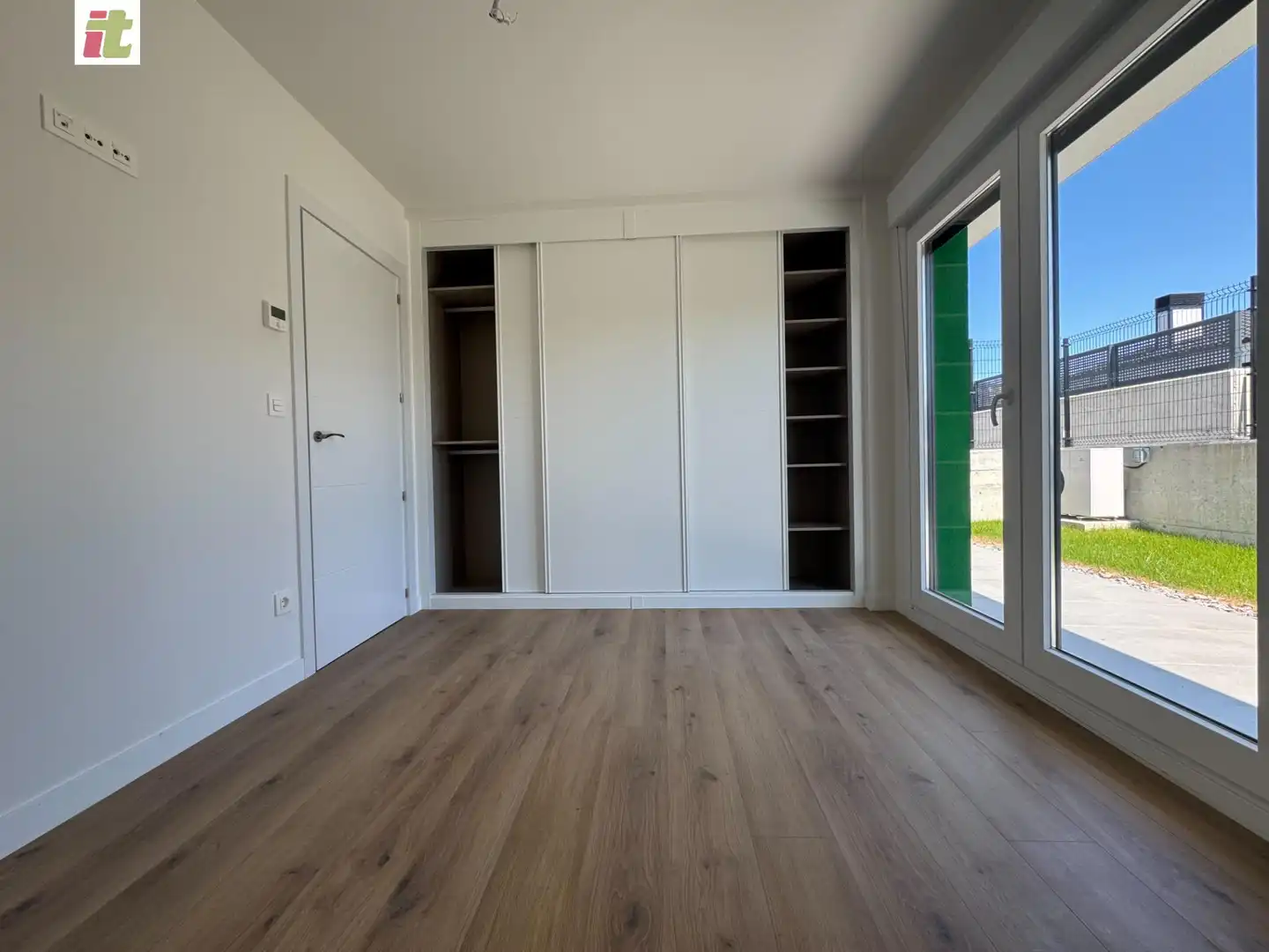 Casa adosada en venta en Sopela