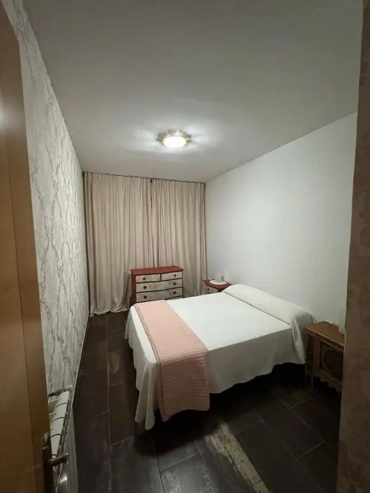 Dormitori de Casa o xalet en venda en Fuente de Pedro Naharro amb Calefacció i Moblat