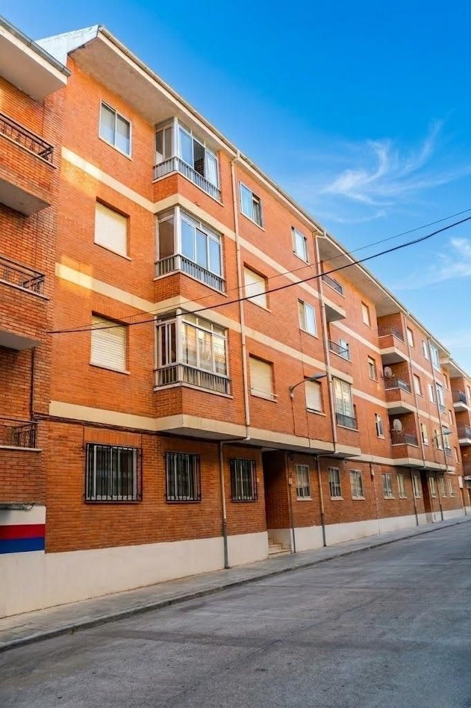 Vista exterior de Pis en venda en Ciudad Rodrigo amb Balcó