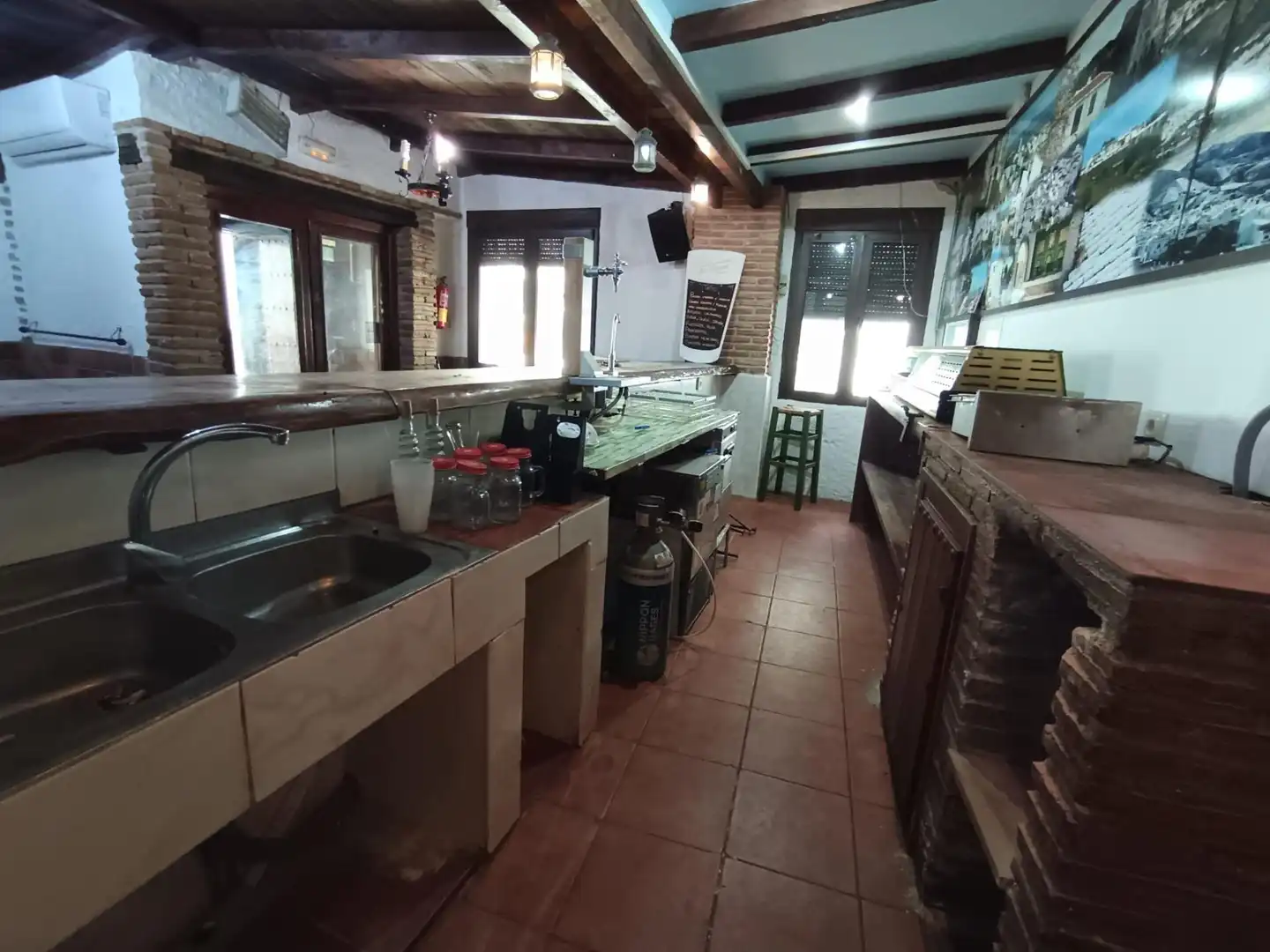Cocina de Local de alquiler en Canillas de Aceituno con Aire acondicionado y Amueblado