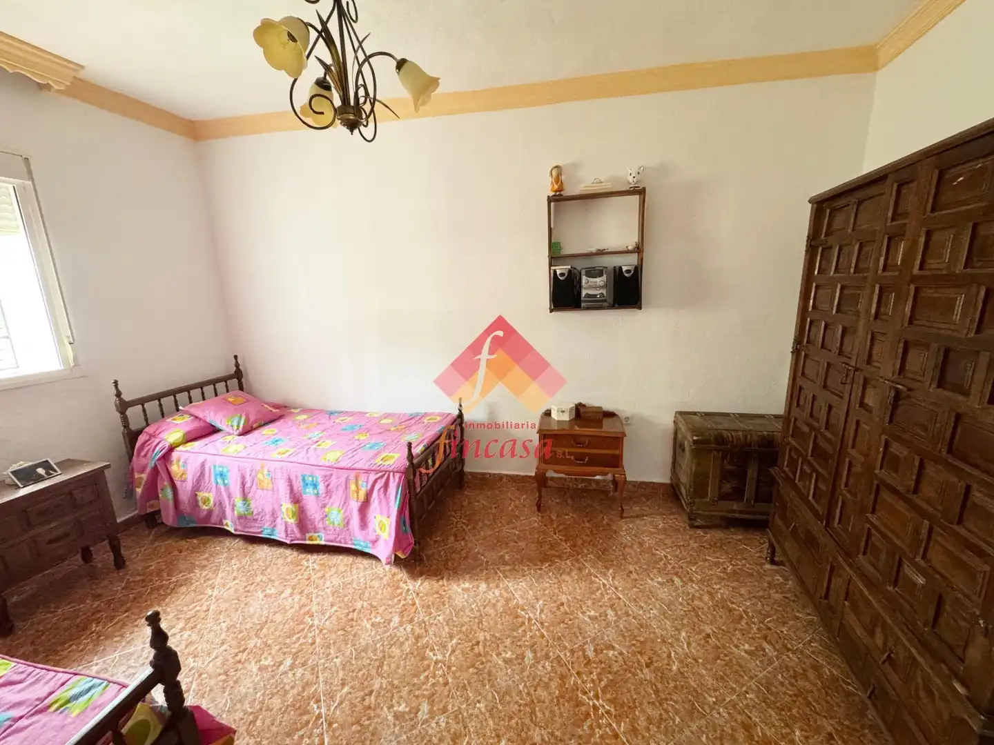 Dormitori de Finca rústica en venda en Ronda amb Traster