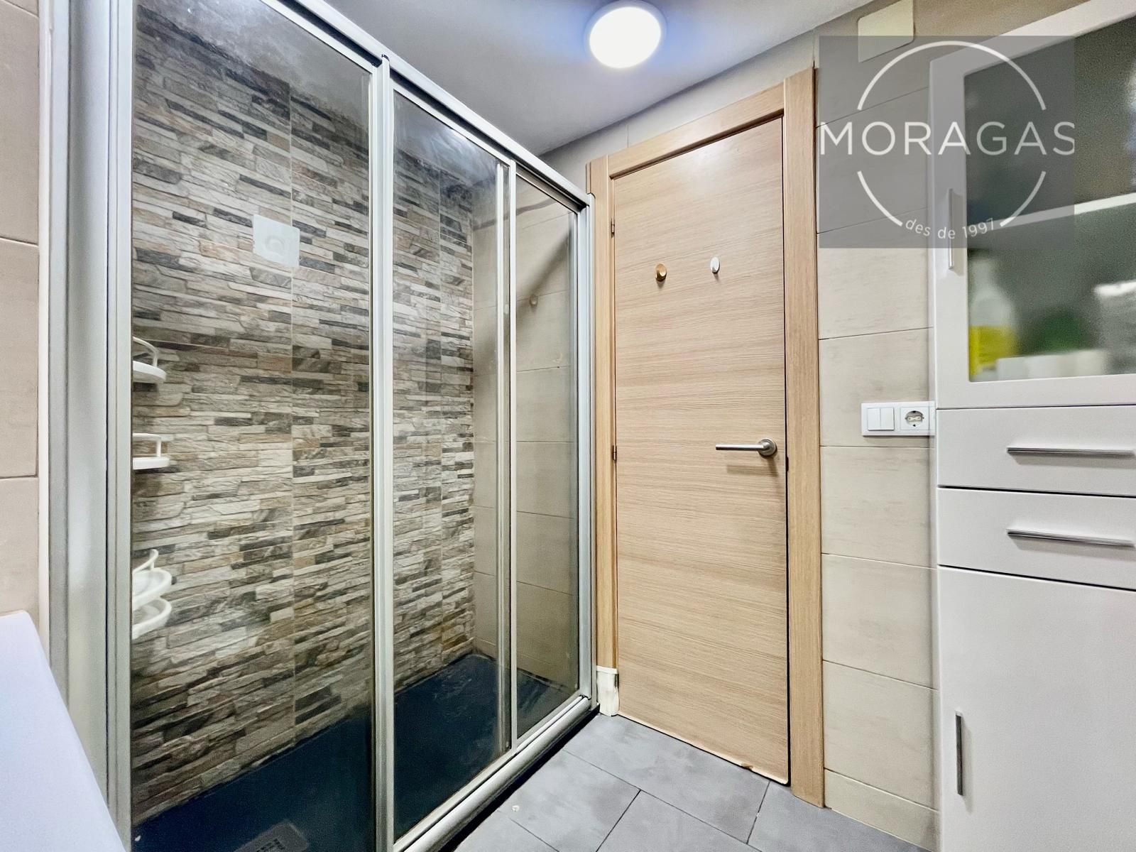 Flat for sale in Carrer de Colòmbia, Font Verda