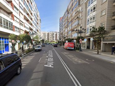Flat with lift to rent in Rúa de García Barbón 133
