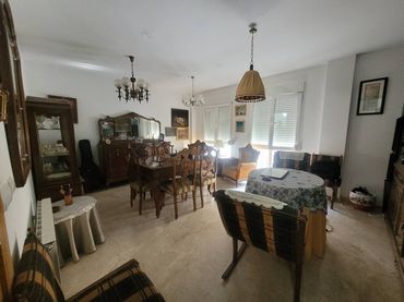 Appartamento con ascensore in vendita a Baza