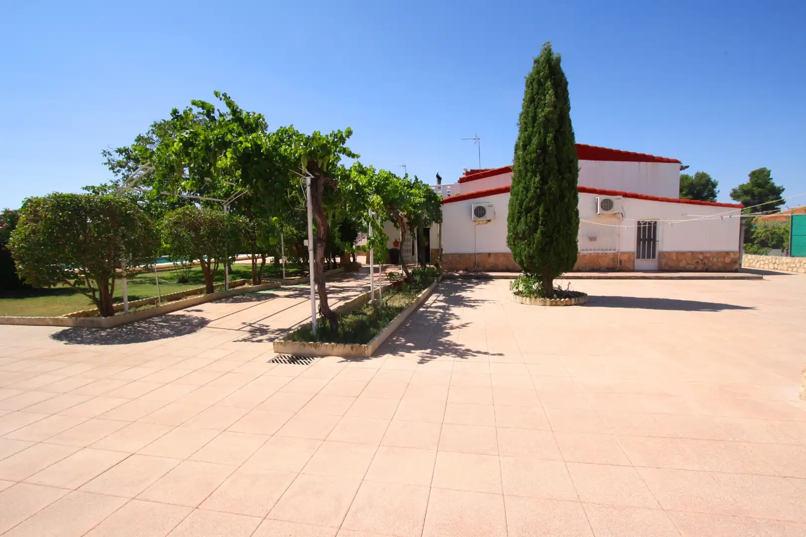 Jardí de Casa o xalet en venda en Albacete amb Aire condicionat, Calefacció i Terrassa