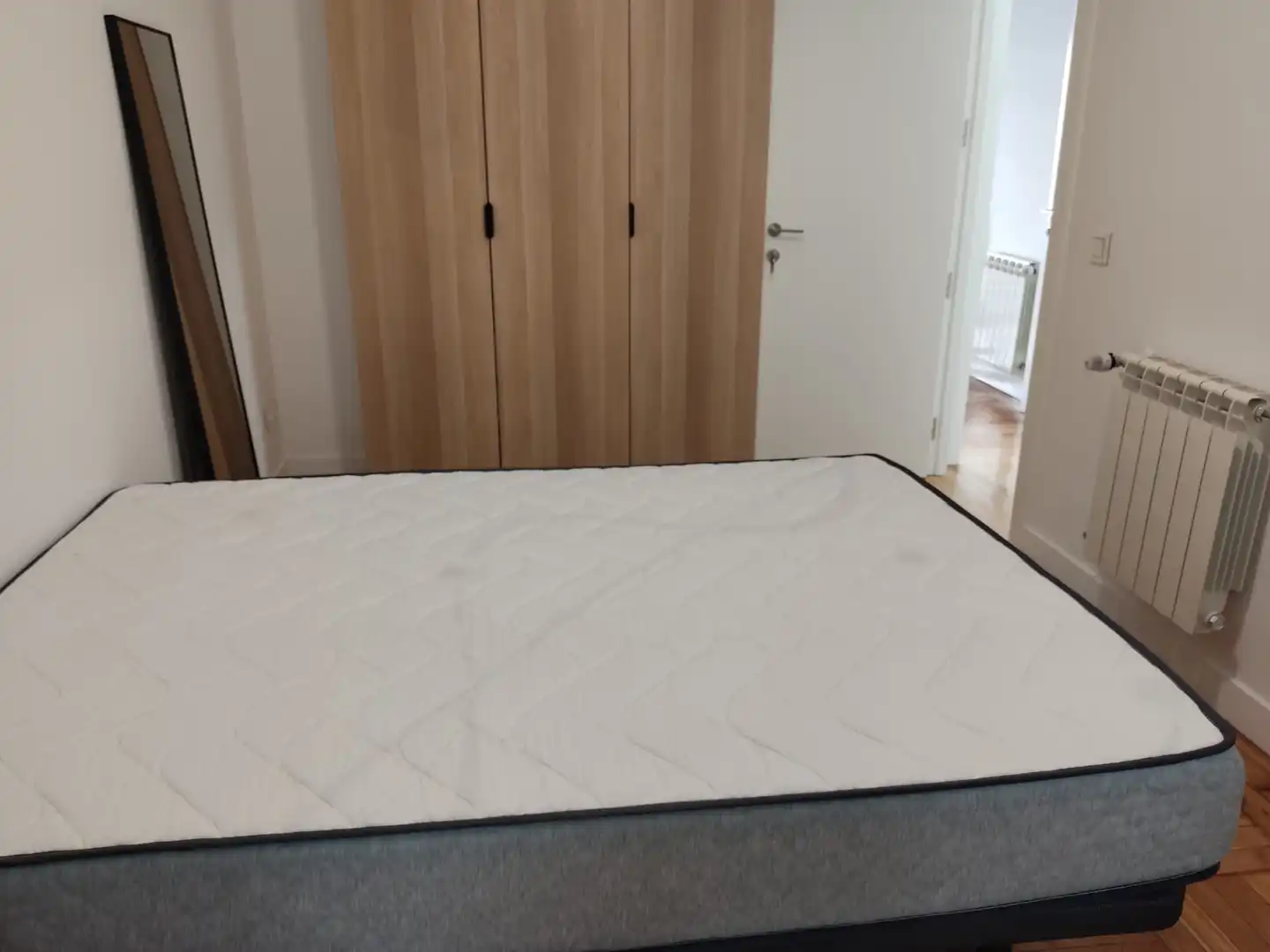 Bedroom of Flat for share in Madrid  with Heating, Furnished and Oven
