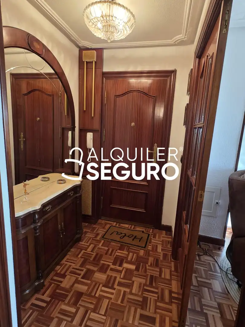 Flat for rent in Burgos  with Heating, Terrace and Furnished