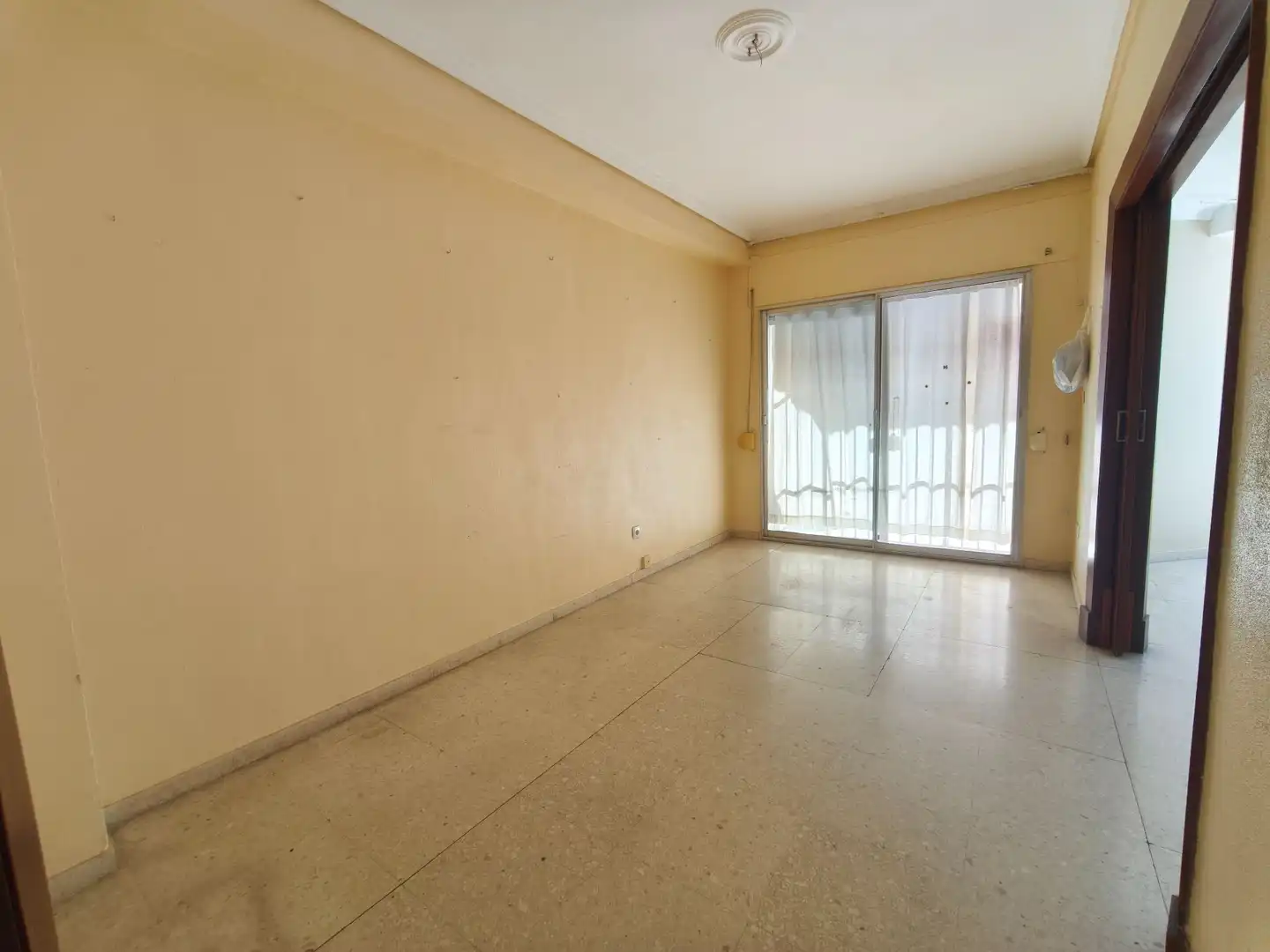 Sala de estar de Piso en venta en Huelva con Terraza y Trastero
