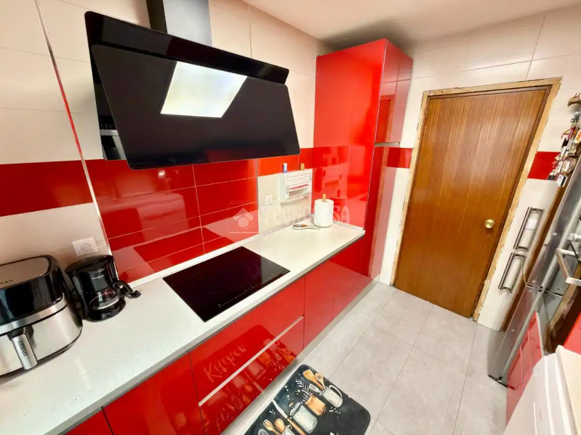 Kitchen of Detached homes for sale in Valdeaveruelo  with Air Conditioner and Heating