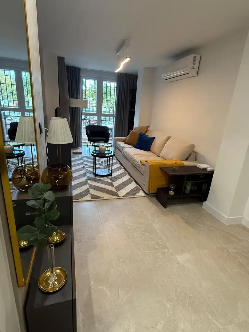 Sala de estar de Piso de alquiler en Linares con Aire acondicionado, Calefacción y Amueblado
