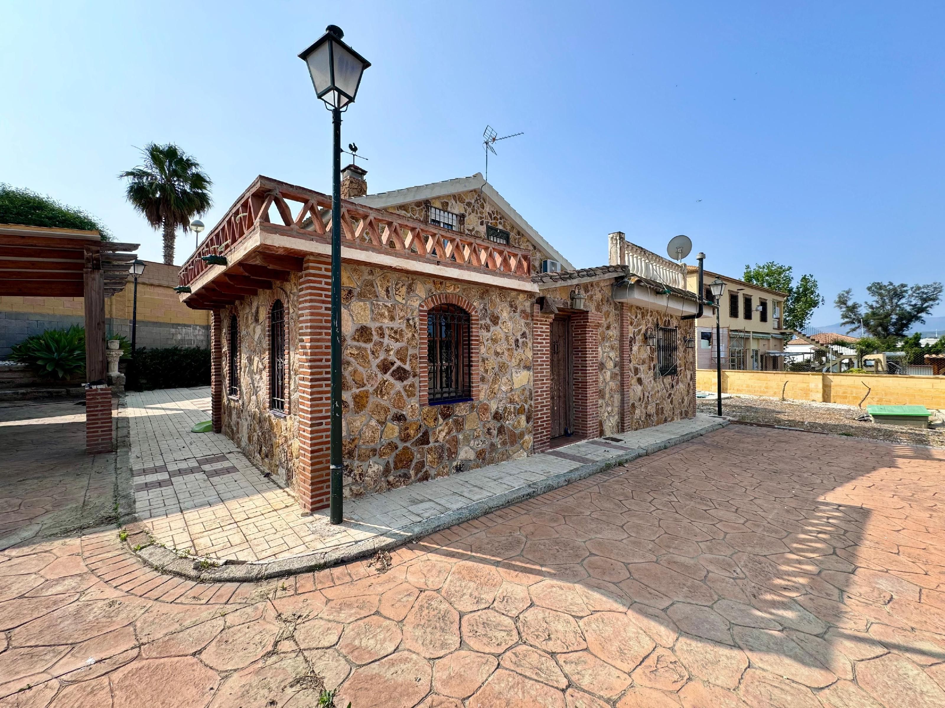 Vista exterior de Casa o xalet en venda en Málaga Capital amb Terrassa