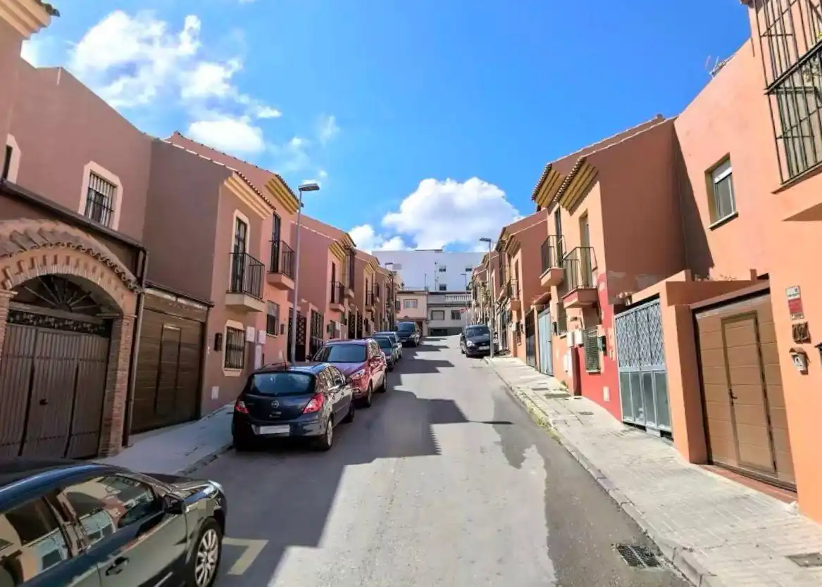 Exterior view of Detached homes for sale in Algeciras