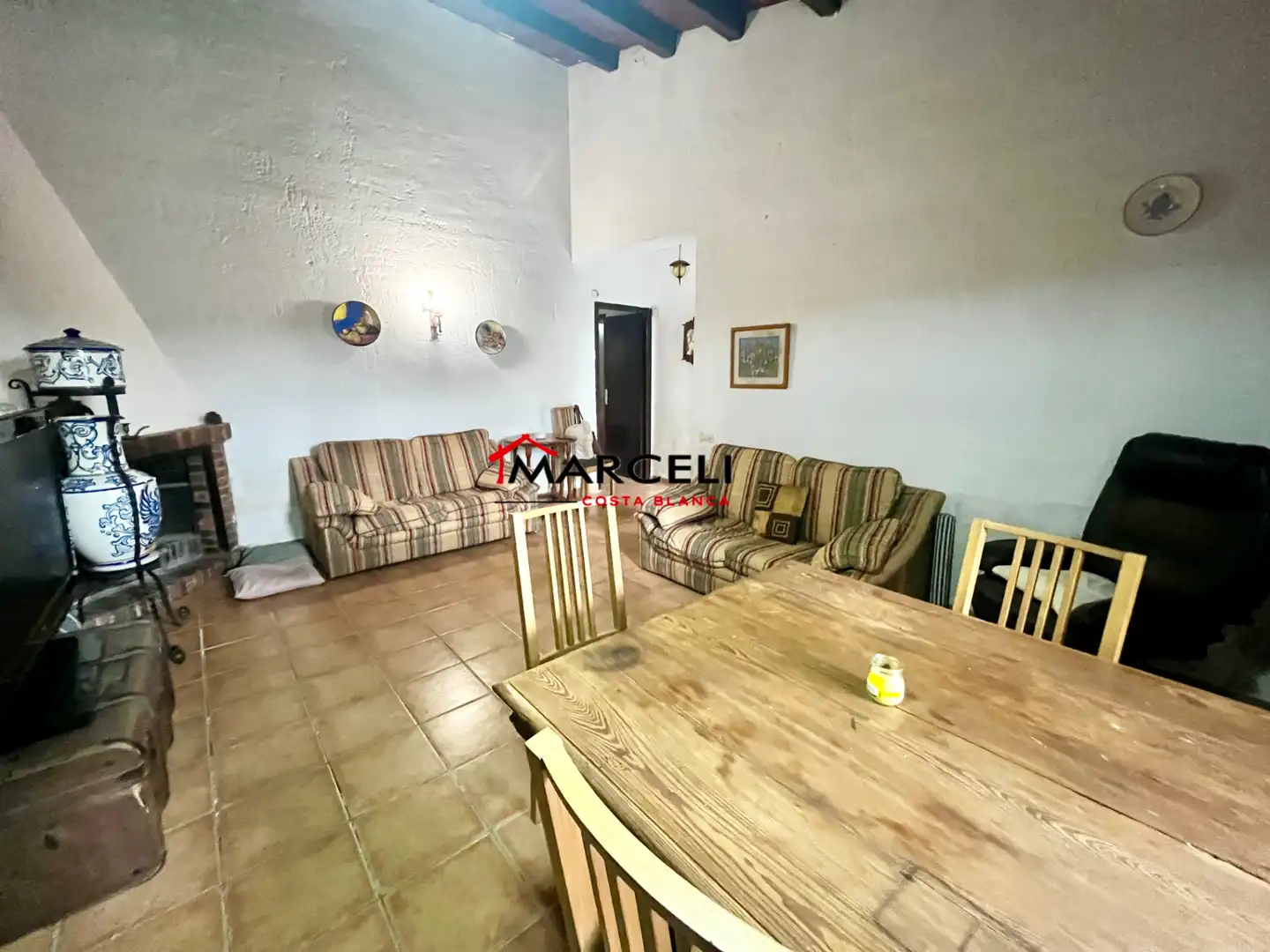 Vista exterior de Casa o xalet en venda en Orihuela amb Jardí privat, Terrassa i Moblat