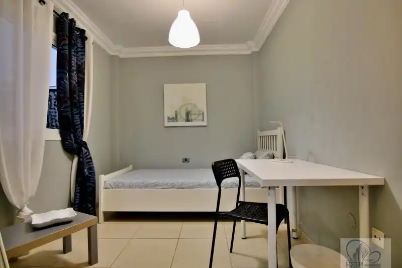 Bedroom of Flat for sale in San Cristóbal de la Laguna  with Terrace, Storage room and Furnished