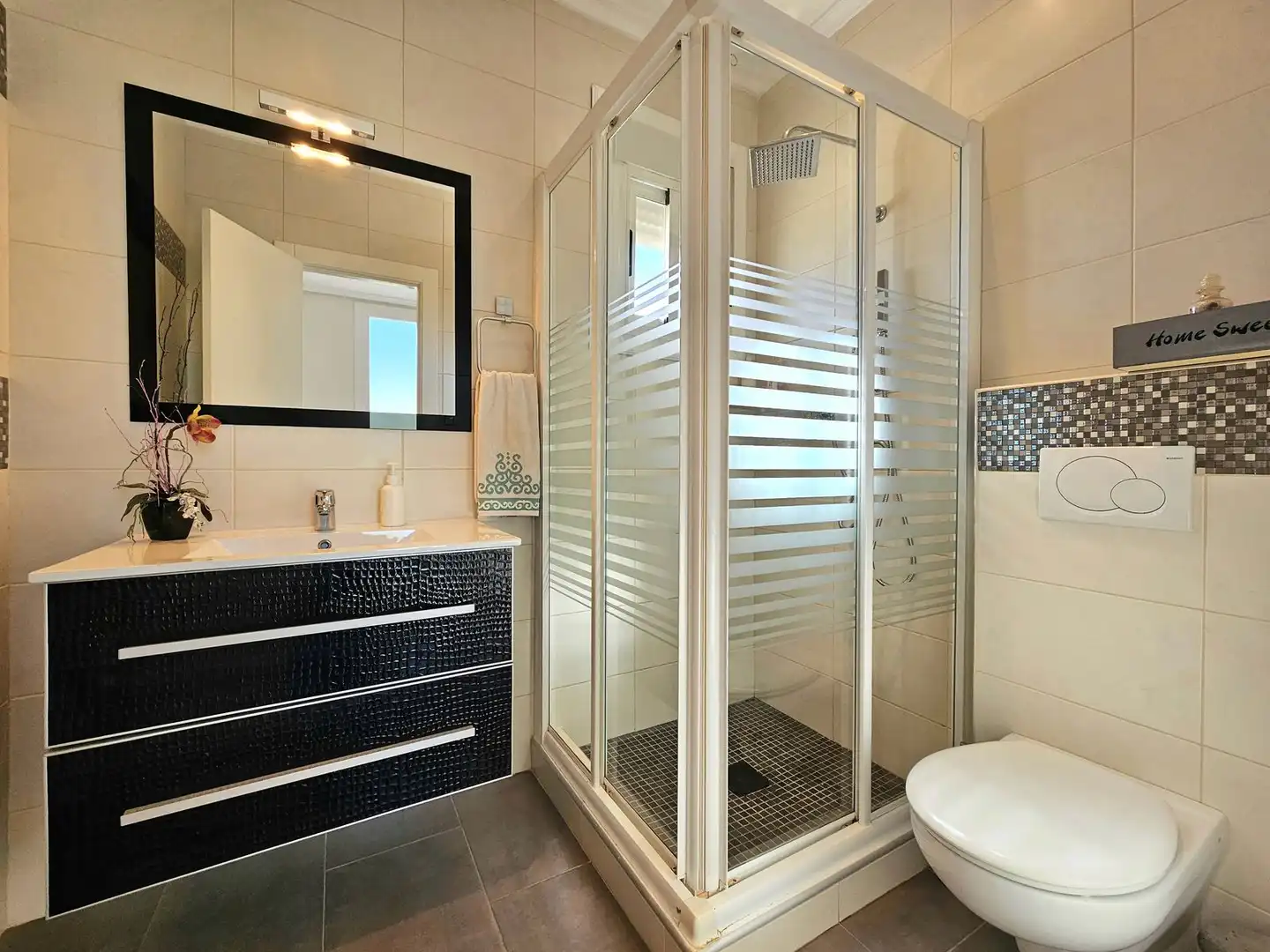 Baño de Casa o chalet en venta en Torrevieja con Jardín privado, Terraza y Piscina