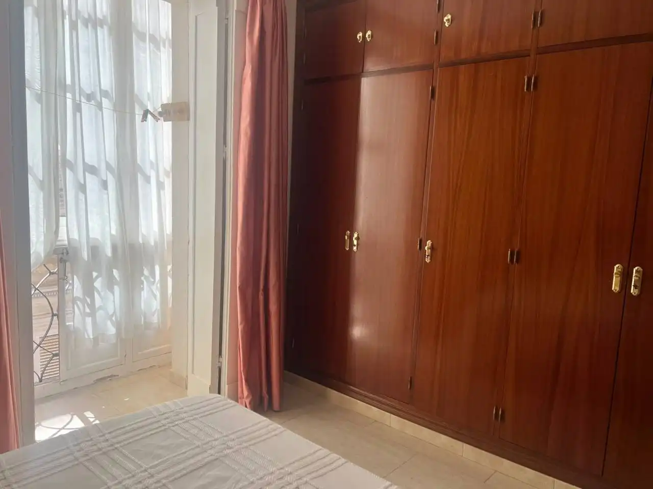Flat with terrace for sale in Calle Isabel ´La Católica´, imagen 3