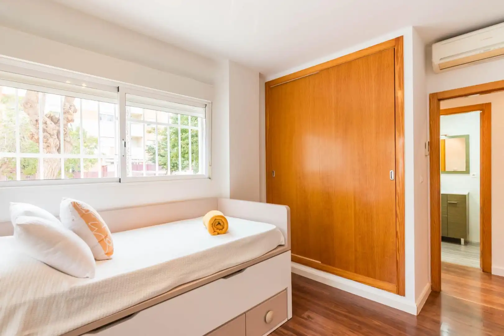 Planta baja en venta en Avenida GOLF, 190, Altorreal - El Chorrico