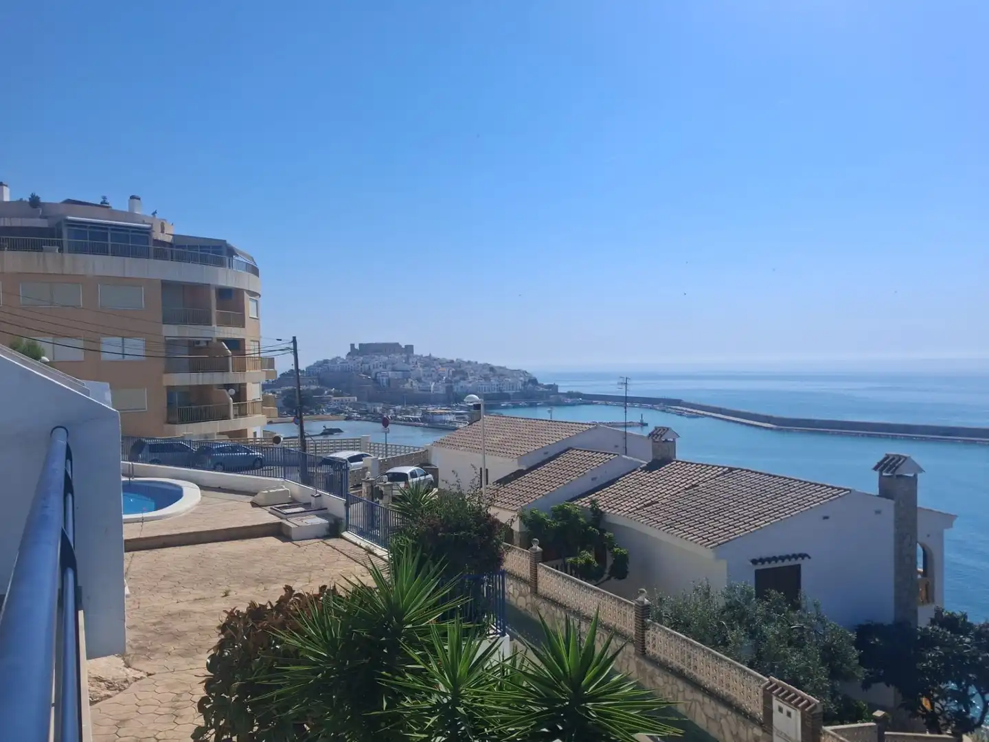 Exterior view of Flat for rent in Peñíscola / Peníscola  with Air Conditioner, Terrace and Swimming Pool