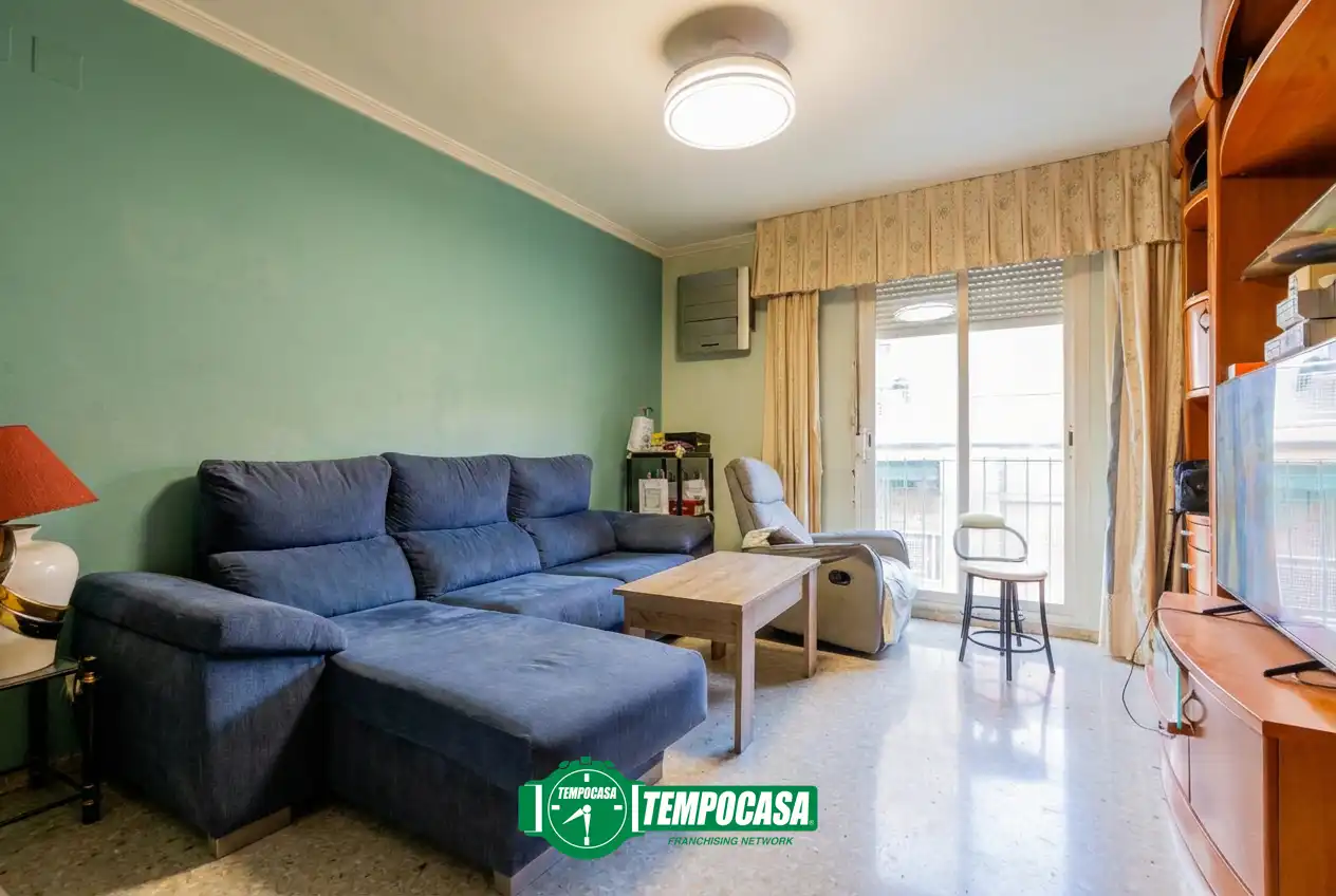 Wohnzimmer von Wohnung zum Verkauf in Valencia mit Klimaanlage und Balkon