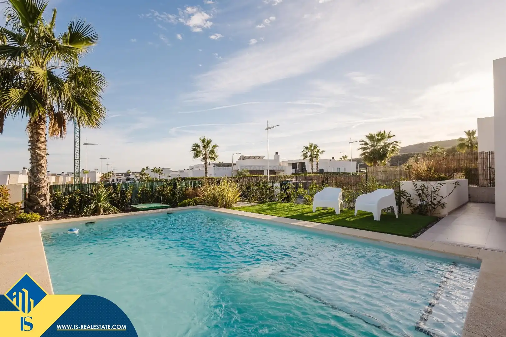 Chalet con piscina en venta en Centro, imagen 6