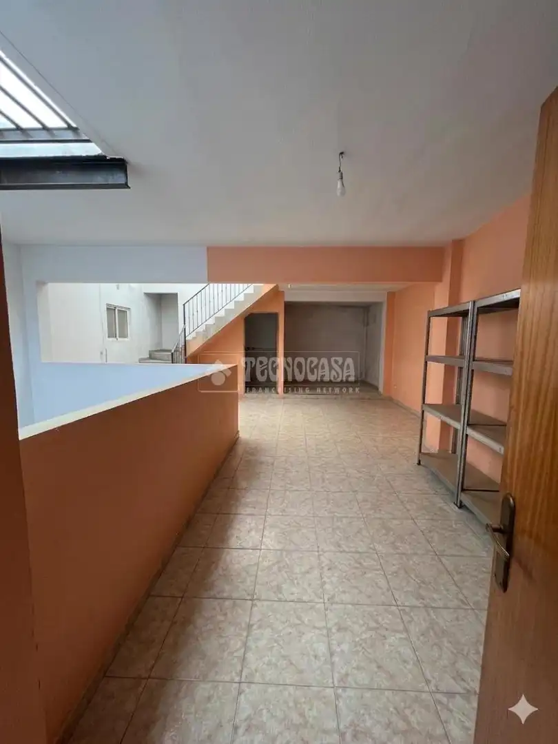 Flat for sale in Sevilla  with Terrace and Balcony