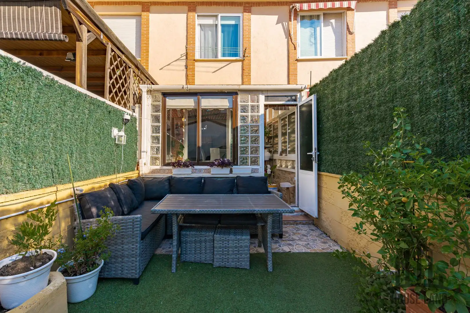 Casa amb jardí en venda a SERENI, imagen 3