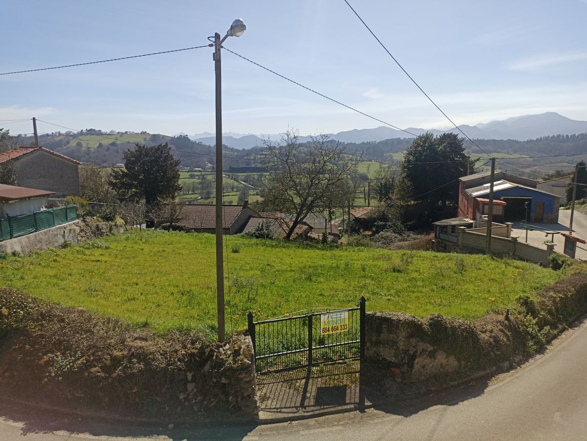 Residential for sale in Sariego