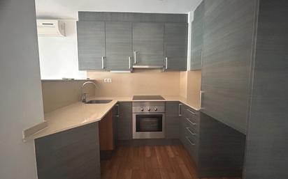 Kitchen of Flat for sale in Manresa  with Air Conditioner, Heating and Parquet flooring