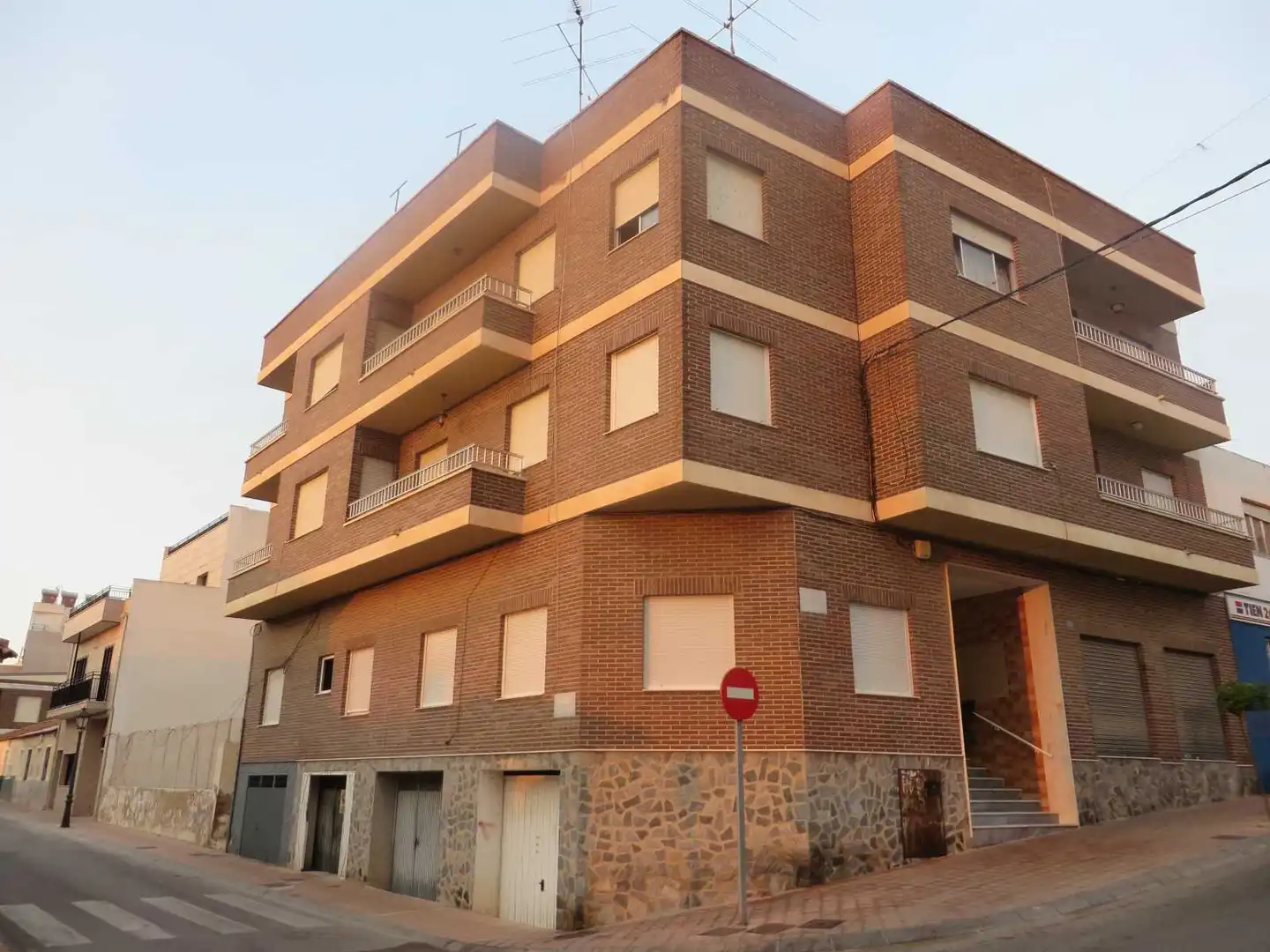 Flat for sale in Calle Rafael Narbona número 3, Esc:1, Pl:2, Pt: DR