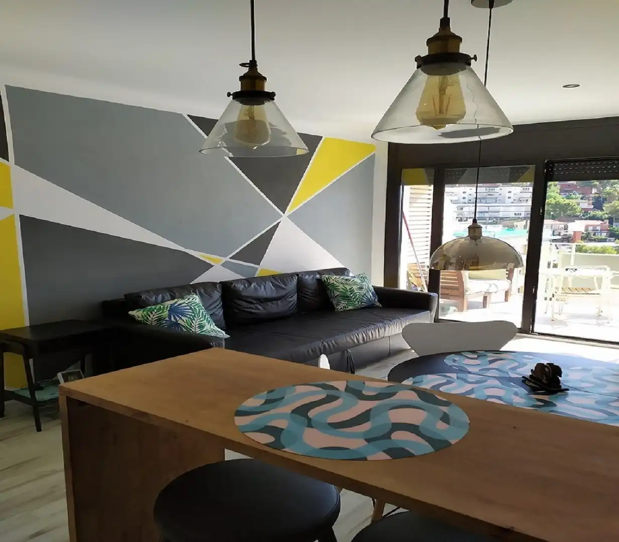Sala d'estar de Apartament en venda en Castelldefels amb Aire condicionat, Terrassa i Moblat