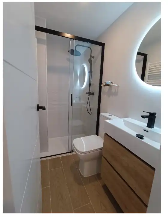 Bathroom of Flat for sale in Zaragoza  with Heating