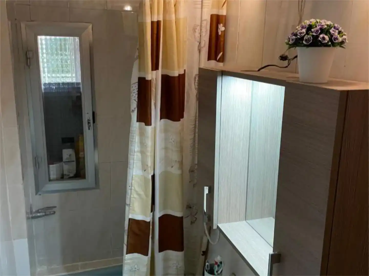 Badezimmer von Wohnung zum Verkauf in Villa de Vallecas