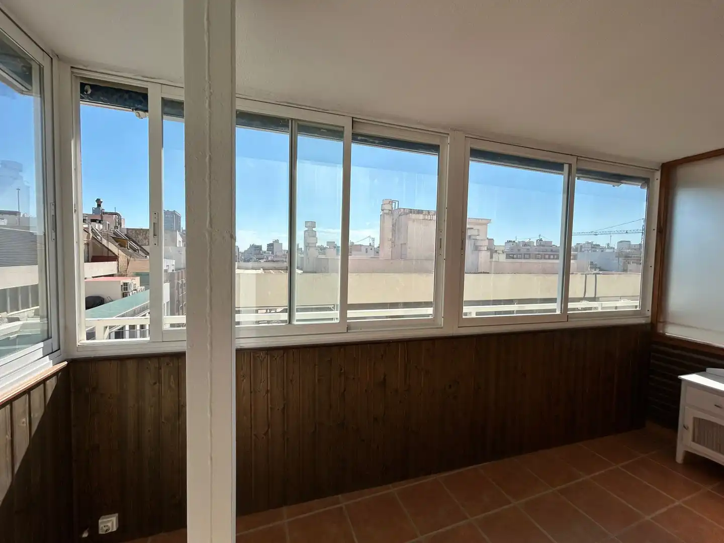 Terrassa de Pis de lloguer en Alicante / Alacant amb Aire condicionat, Calefacció i Moblat