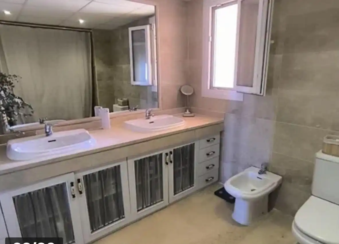Flat with pool for sale in Calahonda, imagen 16
