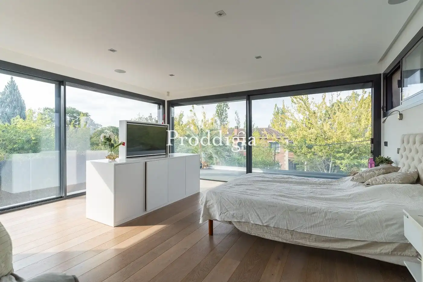 Bedroom of Houses for sale in Sant Cugat del Vallès  with Air Conditioner, Heating and Storage room