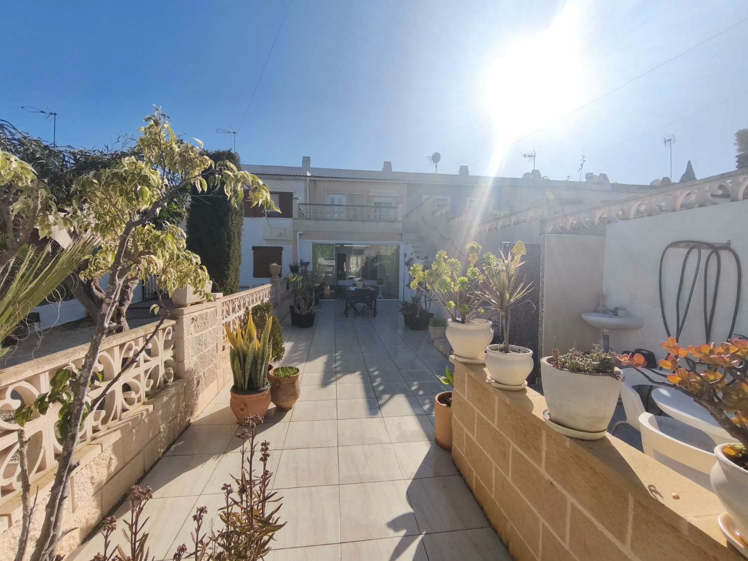 Garden of House or chalet for sale in Torrevieja  with Air Conditioner, Heating and Terrace